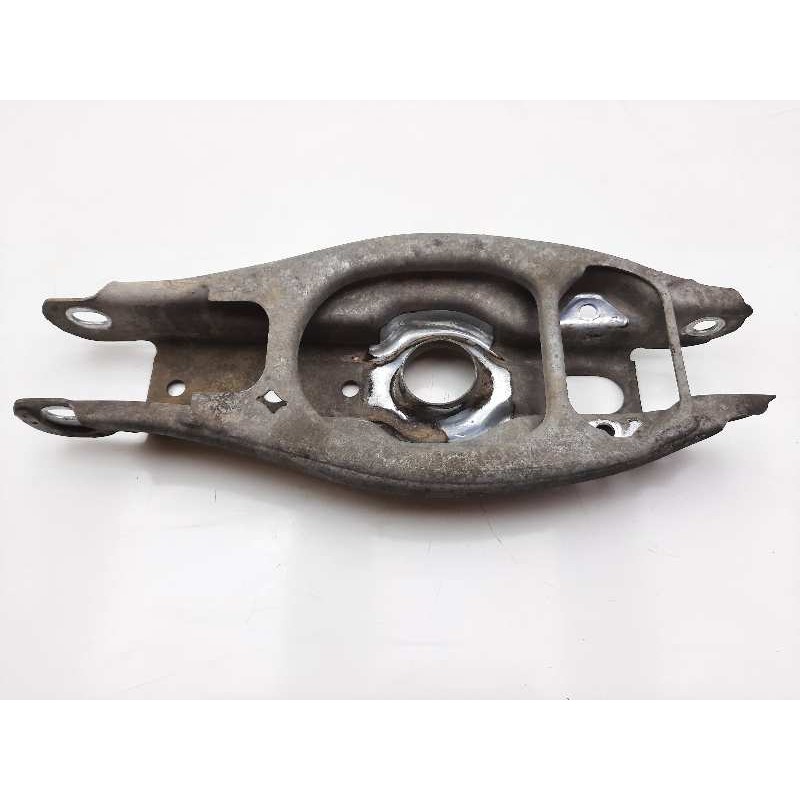 Recambio de brazo suspension inferior trasero izquierdo para bmw serie 1 berlina (e81/e87) 116d referencia OEM IAM   