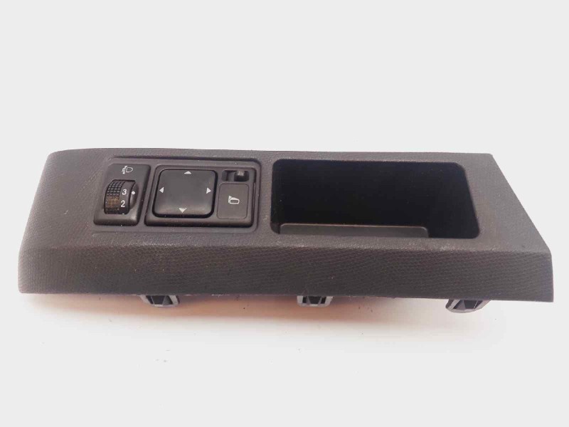 Recambio de mando retrovisor para nissan micra c+c (ck12e) active luxury referencia OEM IAM 68485AX700  
