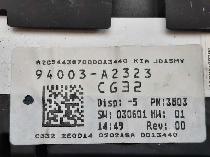 Recambio de cuadro instrumentos para kia cee´d concept referencia OEM IAM 94003A2323  