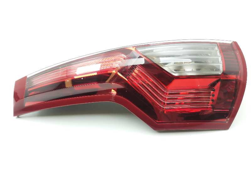 Recambio de piloto trasero izquierdo para citroen c4 grand picasso exclusive referencia OEM IAM 00946601LI  