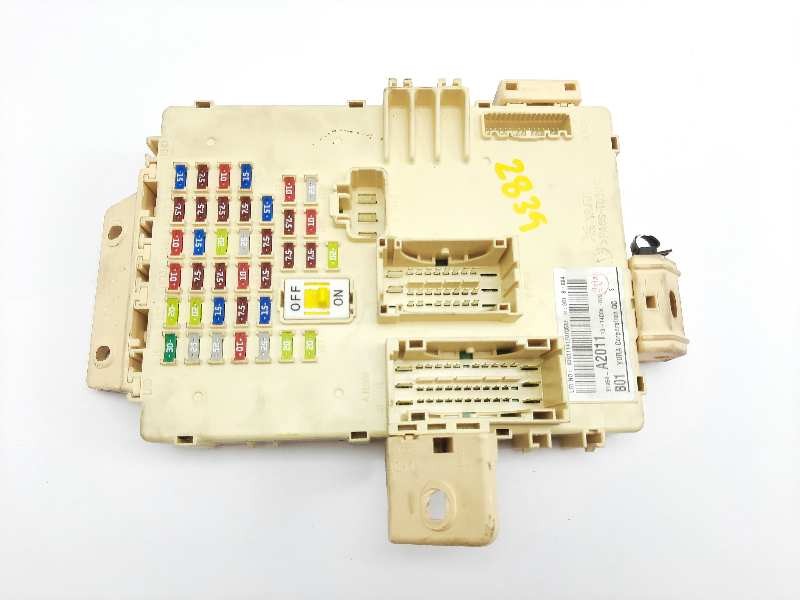 Recambio de caja reles / fusibles para kia cee´d concept referencia OEM IAM 91950A201113  