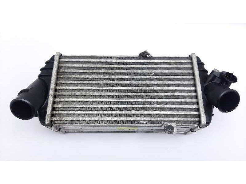 Recambio de intercooler para hyundai i30 (gd) style referencia OEM IAM 282702A770  