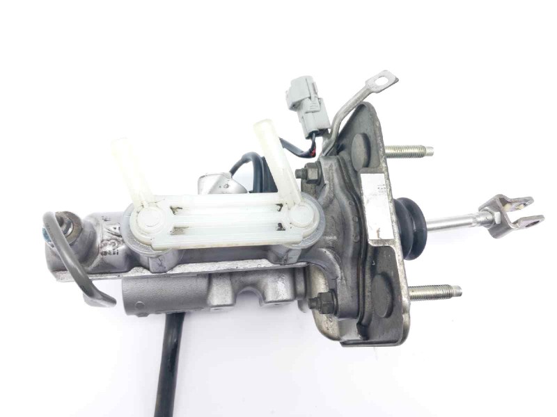 Recambio de bomba freno para lexus rx 400h referencia OEM IAM 13801010450 13811010420 