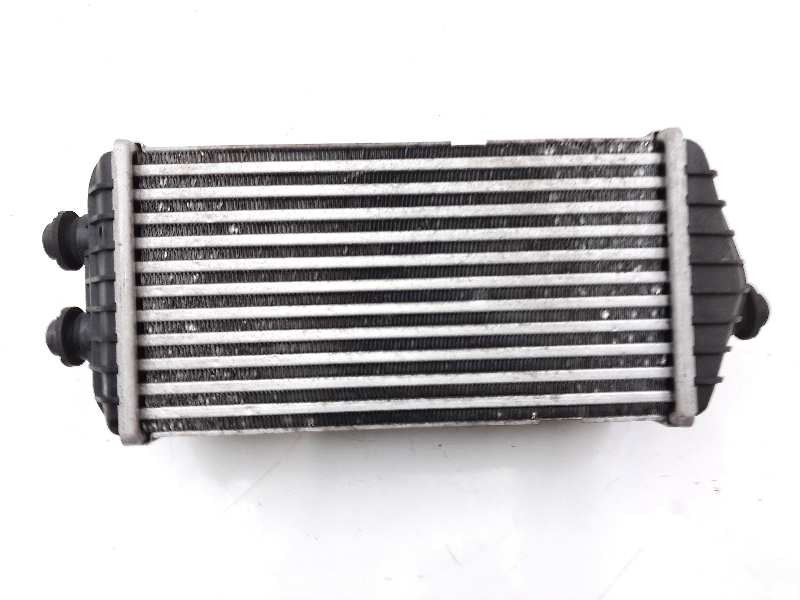 Recambio de intercooler para kia cee´d concept referencia OEM IAM 282702A770  