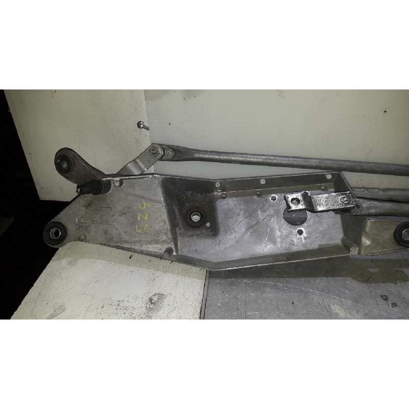 Recambio de articulacion limpia delantera para renault modus confort dynamique referencia OEM IAM   