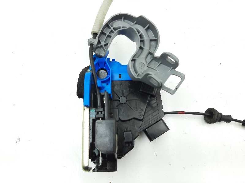Recambio de cerradura puerta trasera derecha para kia cee´d concept referencia OEM IAM 81420A2000  