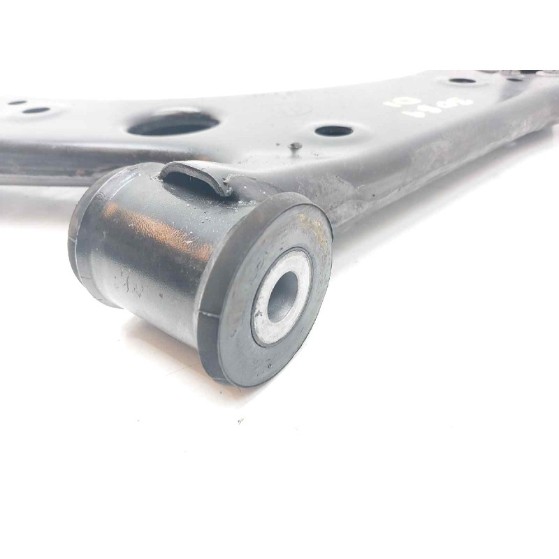 Recambio de brazo suspension inferior delantero izquierdo para jeep compass ii limited 4x4 referencia OEM IAM 00519397520 683180