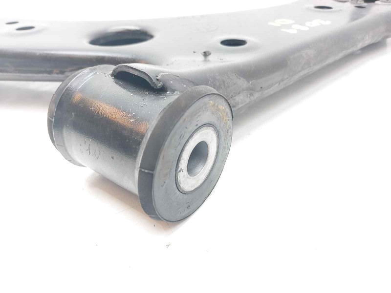 Recambio de brazo suspension inferior delantero izquierdo para jeep compass ii limited 4x4 referencia OEM IAM 00519397520 683180