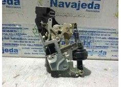 Recambio de cerradura puerta delantera izquierda para mercedes clase c (w202) berlina referencia OEM IAM A2027200935  