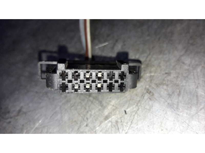 Recambio de retrovisor derecho para volkswagen passat berlina (3b2) comfortline referencia OEM IAM   