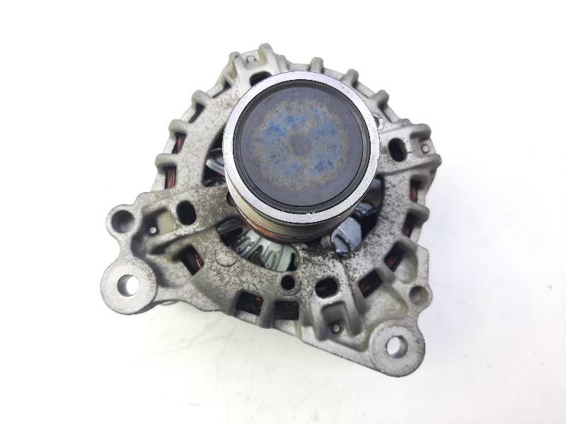 Recambio de alternador para seat leon (5f1) i-tech referencia OEM IAM 04E903015A  