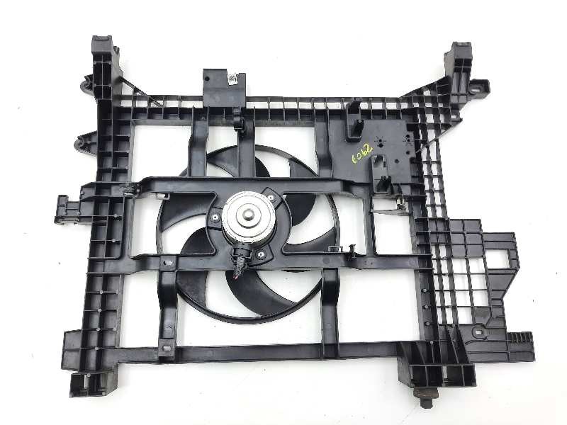 Recambio de electroventilador para dacia duster ambiance 4x2 referencia OEM IAM 214813635R  