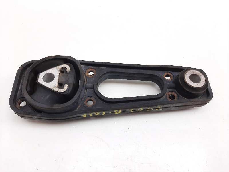 Recambio de soporte motor trasero para dacia duster ambiance 4x2 referencia OEM IAM 8200805813  