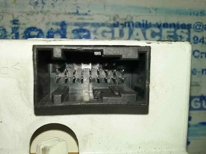 Recambio de pantalla multifuncion para peugeot 206 berlina xt referencia OEM IAM 9647409777  