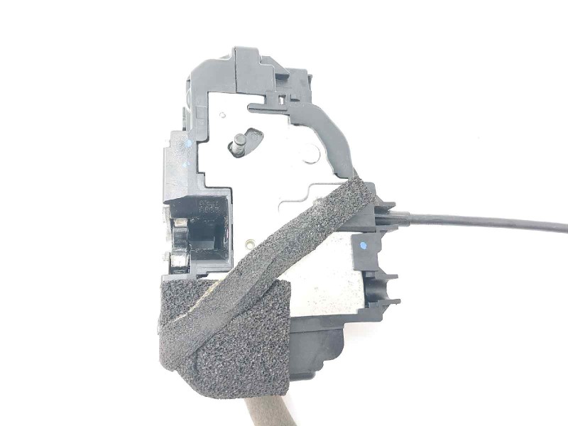 Recambio de cerradura puerta trasera derecha para renault koleos expression referencia OEM IAM   