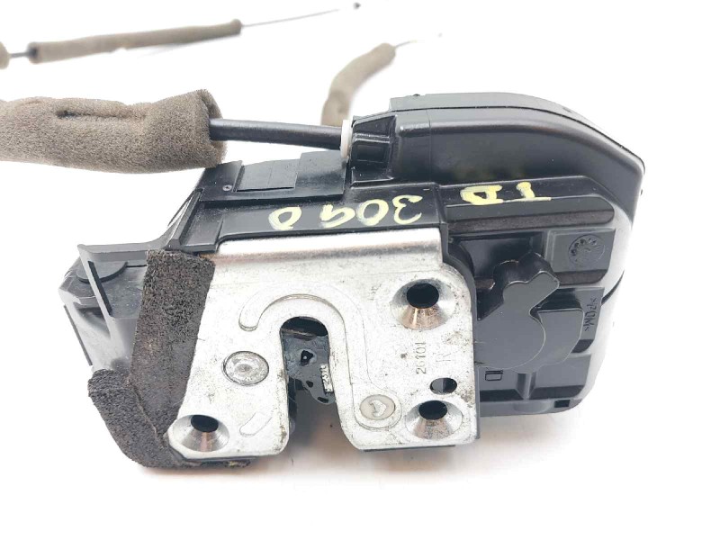 Recambio de cerradura puerta trasera derecha para renault koleos expression referencia OEM IAM   