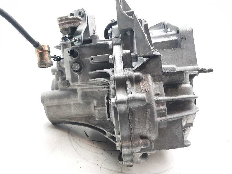 Recambio de caja cambios para renault scenic ii privilege referencia OEM IAM  8200128325 ND0000