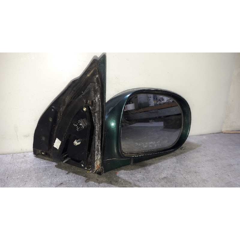 Recambio de retrovisor derecho para kia carnival ii 2.5 v6 ex referencia OEM IAM   