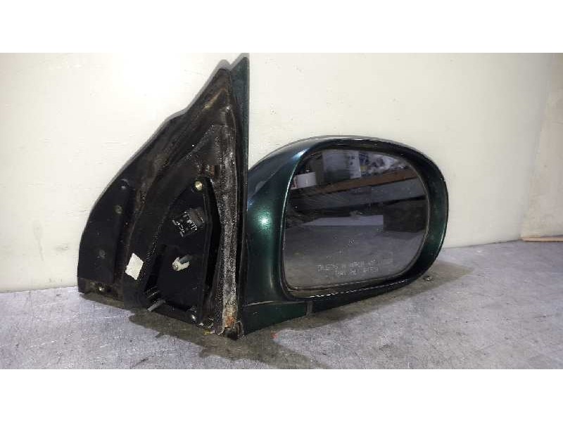 Recambio de retrovisor derecho para kia carnival ii 2.5 v6 ex referencia OEM IAM   