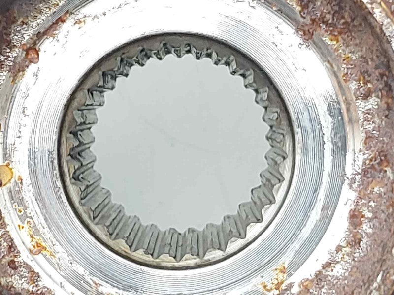 Recambio de mangueta delantera derecha para renault koleos expression referencia OEM IAM 400145HA0A 402025HA0A 