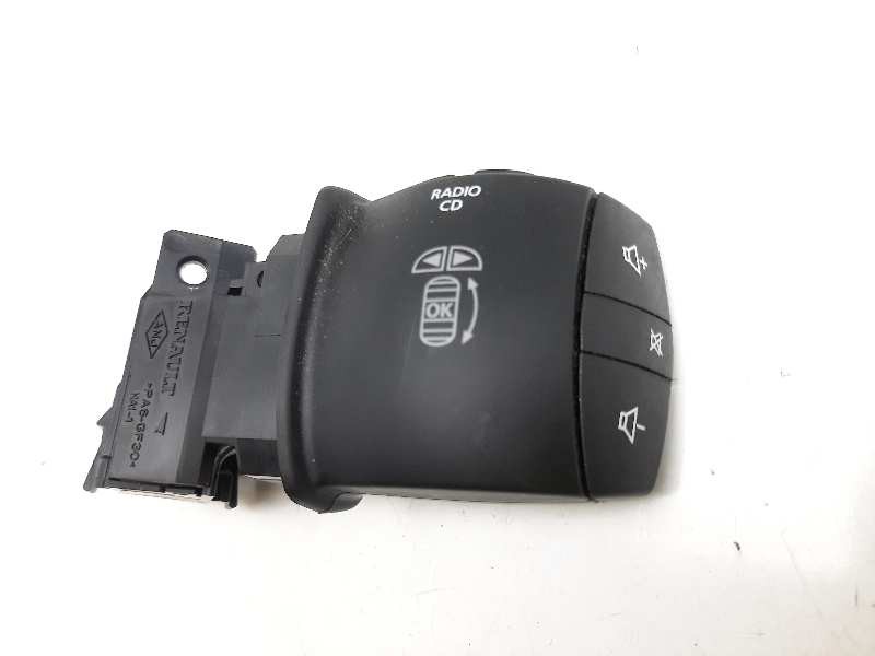 Recambio de mando multifuncion para renault megane iii berlina 5 p expression referencia OEM IAM 255520013R  