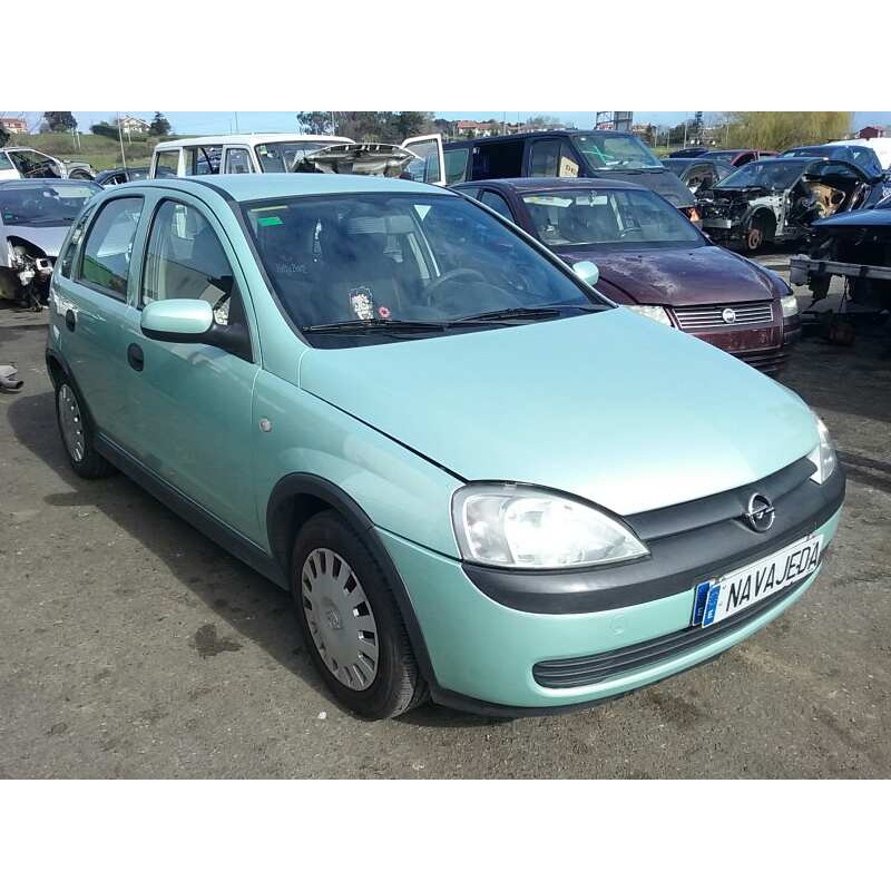 opel corsa c del año 2001