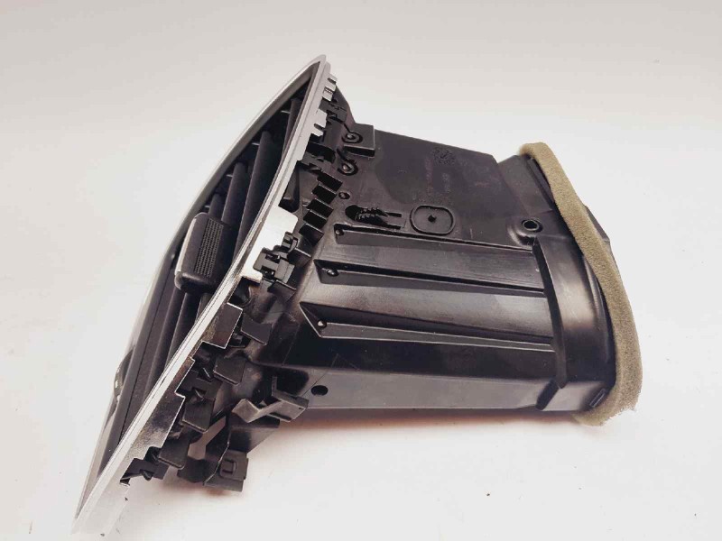 Recambio de rejilla aireadora para seat leon (5f1) i-tech referencia OEM IAM 5F1820902  