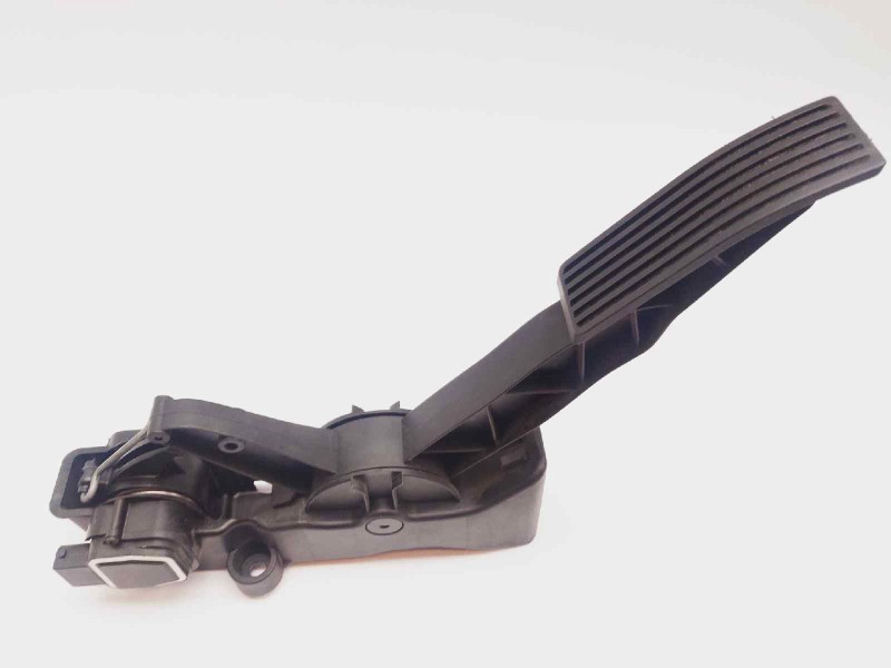 Recambio de potenciometro pedal para mercedes clase a (w169) a 180 cdi a-edition referencia OEM IAM A1693000304 A1693000304 