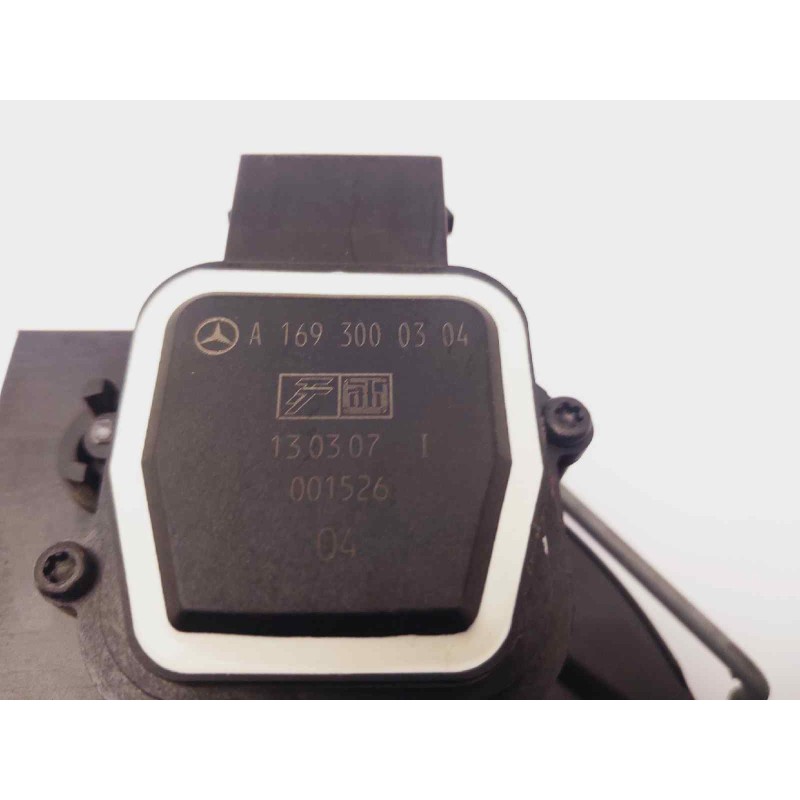 Recambio de potenciometro pedal para mercedes clase a (w169) a 180 cdi a-edition referencia OEM IAM A1693000304 A1693000304 
