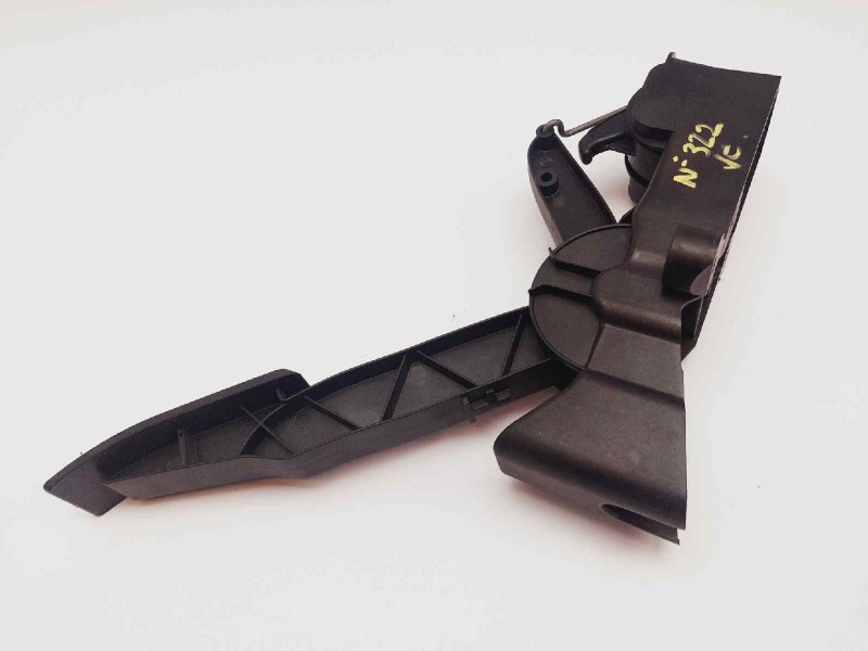 Recambio de potenciometro pedal para mercedes clase a (w169) a 180 cdi a-edition referencia OEM IAM A1693000304 A1693000304 