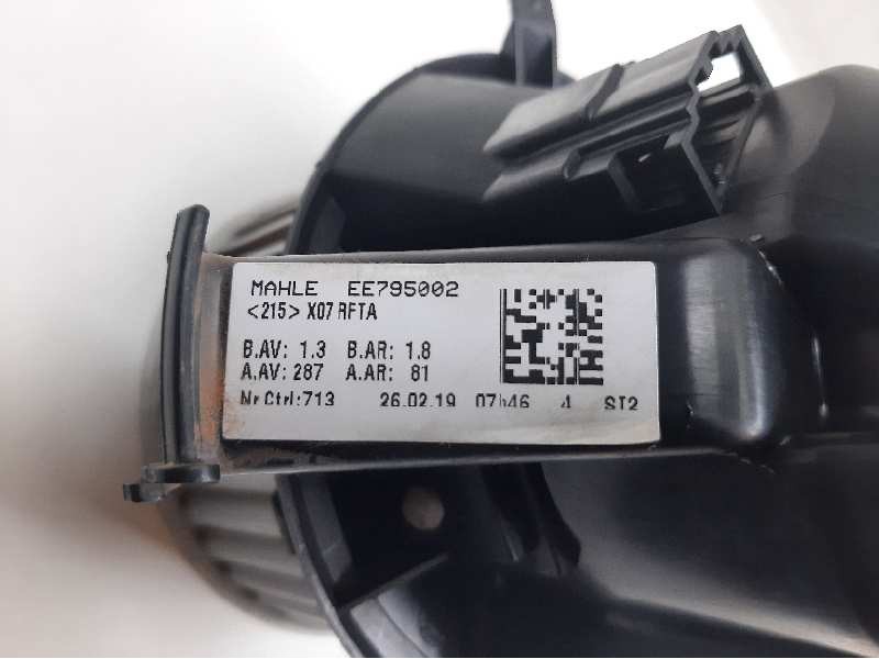 Recambio de motor calefaccion para renault twingo iii gt referencia OEM IAM EE795002  