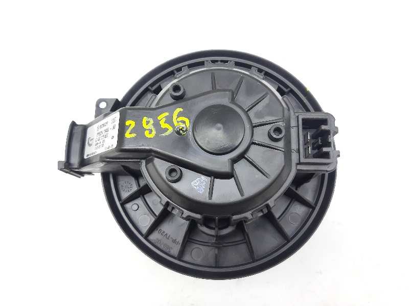 Recambio de motor calefaccion para ford fiesta (ccn) black edition referencia OEM IAM VP8E2H18456 0130115551 
