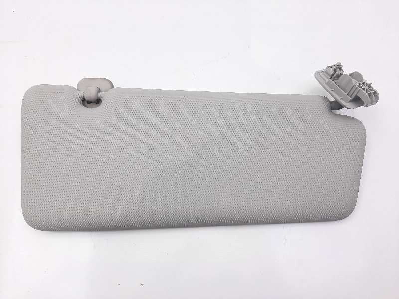 Recambio de parasol izquierdo para renault twingo iii gt referencia OEM IAM 964016346R  