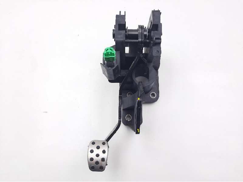 Recambio de pedal freno para renault twingo iii gt referencia OEM IAM 8201213227D 465014775R 