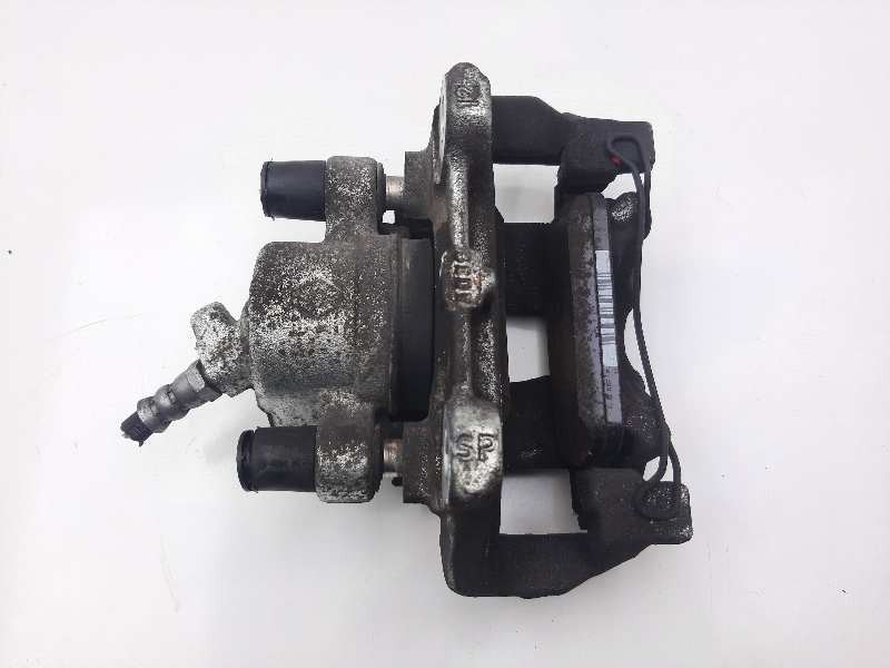 Recambio de pinza freno delantera derecha para renault twingo iii gt referencia OEM IAM 410000613R  