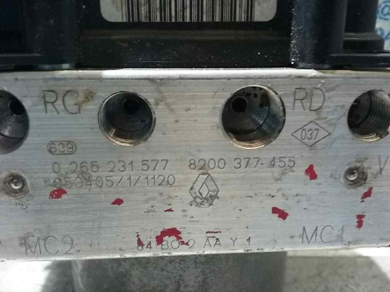 Recambio de abs para renault megane ii berlina 3p 1.6 16v referencia OEM IAM 0265231577 BOSCH 8200377455