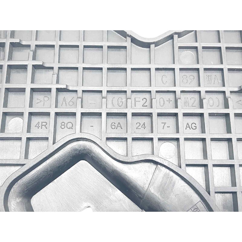 Recambio de tapa distribucion para land rover range rover sport v6 td se referencia OEM IAM 4R8Q6A247AG 1348867 