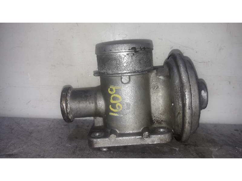 Recambio de enfriador egr para bmw serie 5 berlina (e39) 530d referencia OEM IAM 2248717  