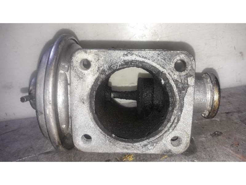 Recambio de enfriador egr para bmw serie 5 berlina (e39) 530d referencia OEM IAM 2248717  