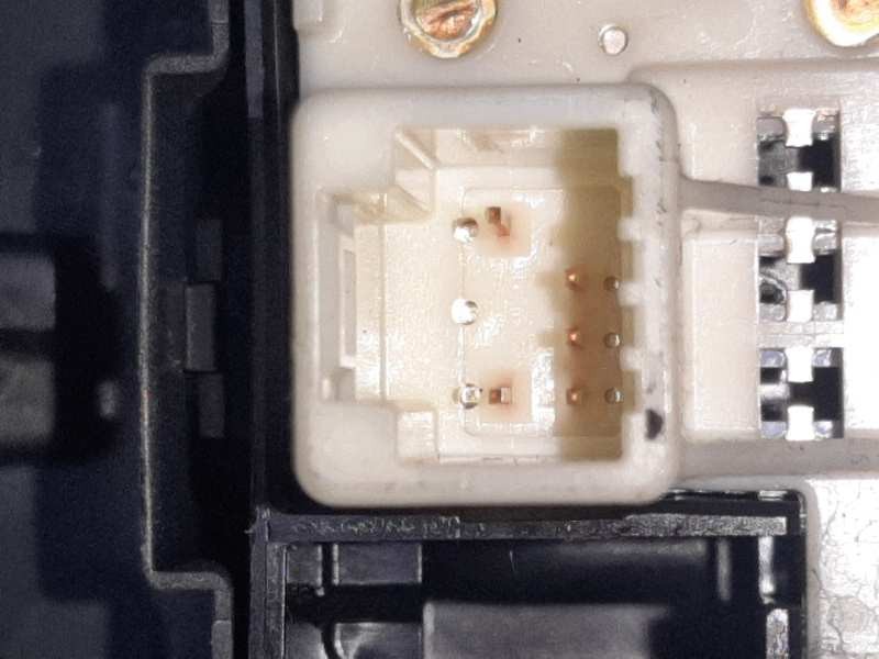 Recambio de mando elevalunas trasero izquierdo para toyota auris advance referencia OEM IAM   