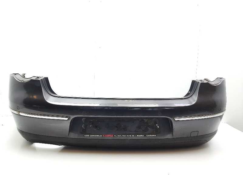 Recambio de paragolpes trasero para volkswagen passat berlina (3c2) highline referencia OEM IAM 3C5807417  