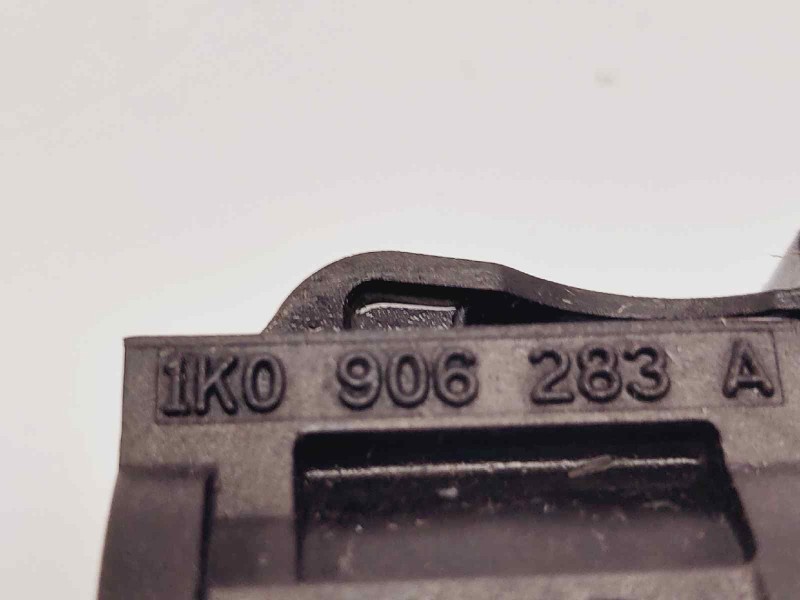 Recambio de valvula aire adicional para seat leon (5f1) i-tech referencia OEM IAM 1K0906283A  