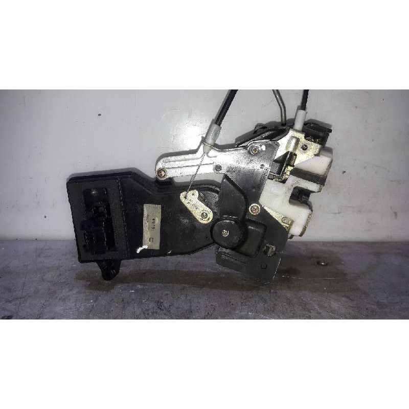 Recambio de cerradura puerta delantera derecha para mazda 6 berlina (gg) 2.0 crtd 120 active (5-ptas.) referencia OEM IAM   
