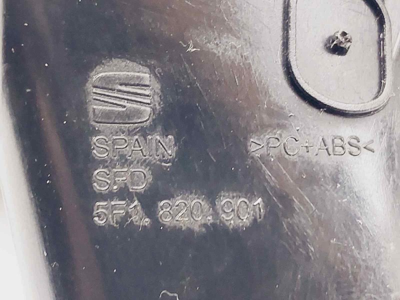 Recambio de rejilla aireadora para seat leon (5f1) i-tech referencia OEM IAM 5F1820901  