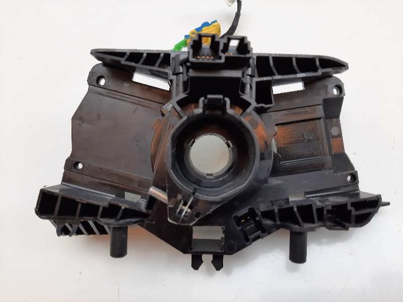 Recambio de anillo airbag para dacia dokker ambiance referencia OEM IAM 255676020R  