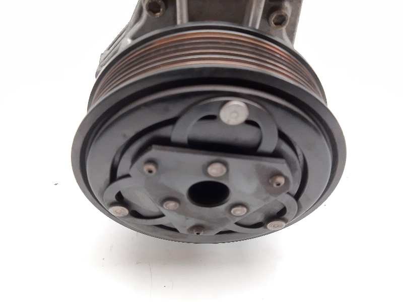 Recambio de compresor aire acondicionado para dacia dokker ambiance referencia OEM IAM 926008367R 92600A092A 