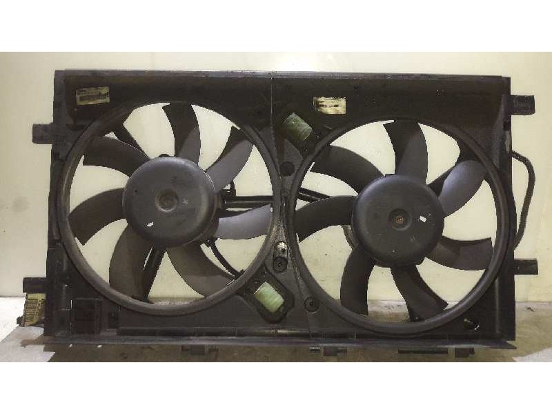 Recambio de electroventilador para opel insignia berlina cosmo 4x4 referencia OEM IAM 13238728  