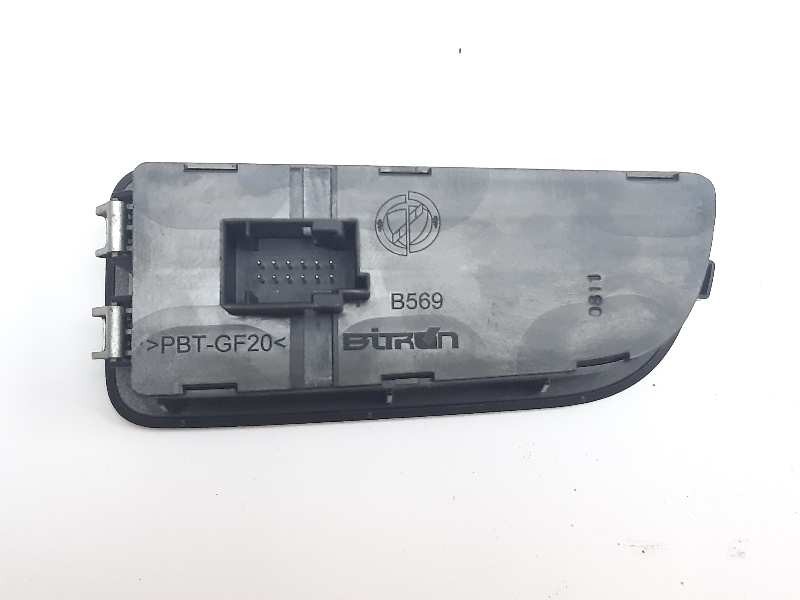 Recambio de mando multifuncion para peugeot bipper básico referencia OEM IAM B569  