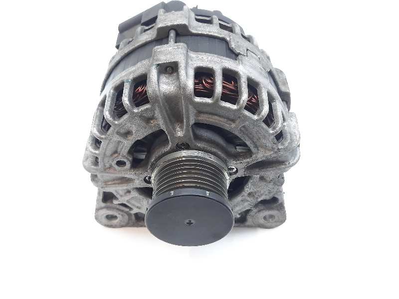 Recambio de alternador para nissan qashqai (j11) tekna referencia OEM IAM 231004BE0BF  