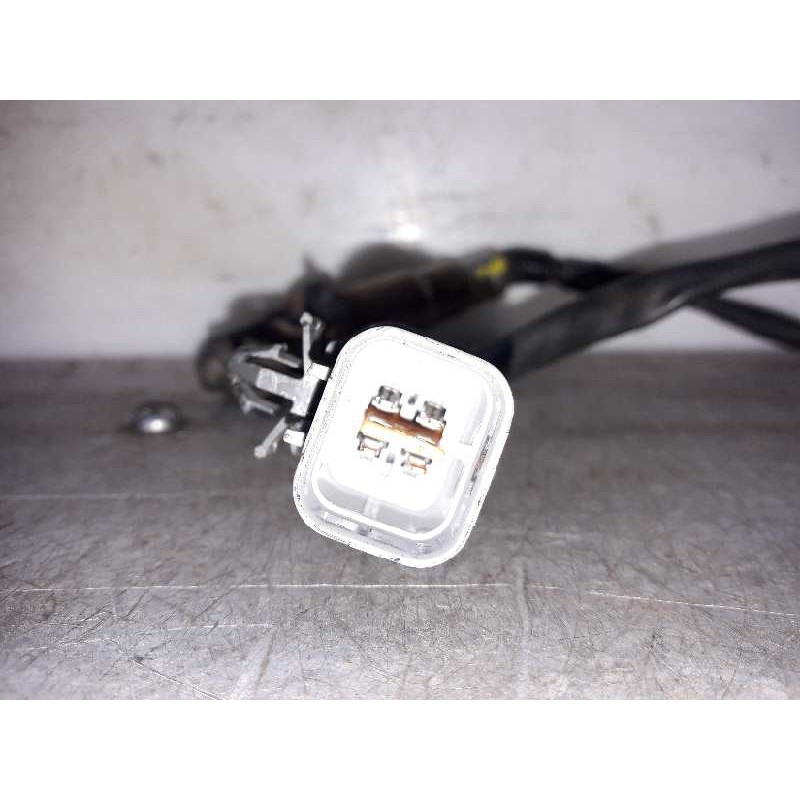 Recambio de sonda lambda para kia sportage drive 4x2 referencia OEM IAM 9025030026 392102B220 